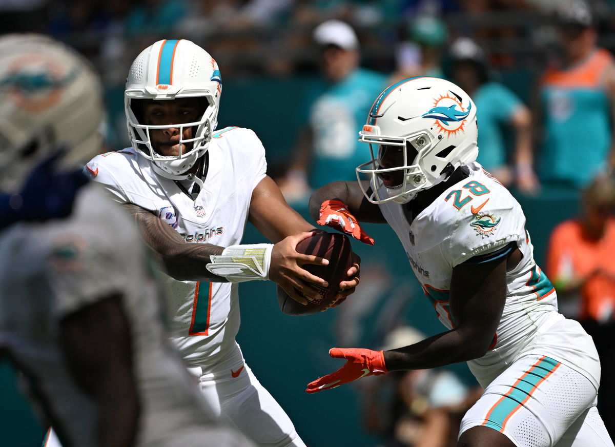 Malik Willis Gets Important Update on Dolphins Offense After Losing Both Jaylen Waddle and Tyreek Hill
