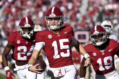 Ex-Alabama QB Forced to Rush Into Ty Simpson’s Defense as Kalen DeBoer Urged to Make Key Changes