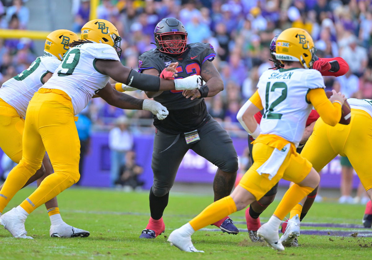 Who Damonic Williams Parents? Everything about the Oklahoma Sooner’s DL’s Family