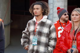 Syndication: The Columbus Dispatch Quarterback Julian Ju Ju Lewis, a USC commit from Carrolltown, Georgia, and the No. 1