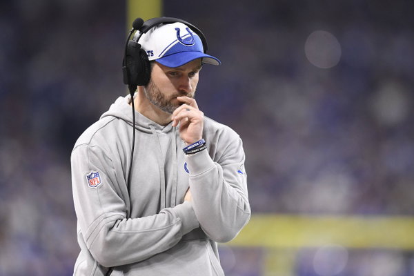 INDIANAPOLIS, IN – JANUARY 06: Indianapolis Colts Special Teams Coordinator Brian Mason looks on during the NFL, America