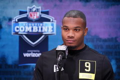 NFL, American Football Herren, USA Combine Feb 26, 2020; Indianapolis, Indiana, USA; Ohio State Buckeyes running back JK