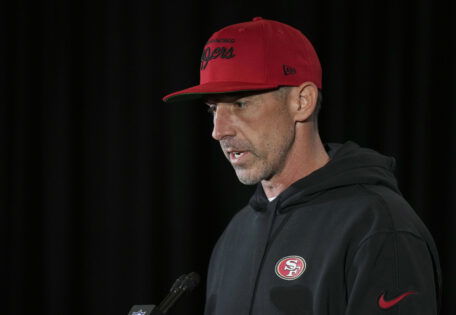Kyle Shanahan Makes Personal Shedeur Sanders Admission After 49ers HC Confirms Stance on Brock Purdy