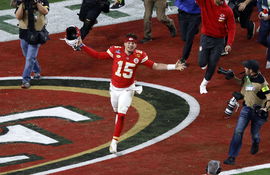 February 11, 2024, Las Vegas Nevada, USA: Kansas City Chiefs quarterback Patrick MAHOMES (15) celebrates after he throws