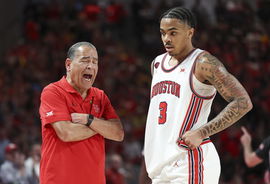 Ramon Walker Jr., Kelvin Sampson