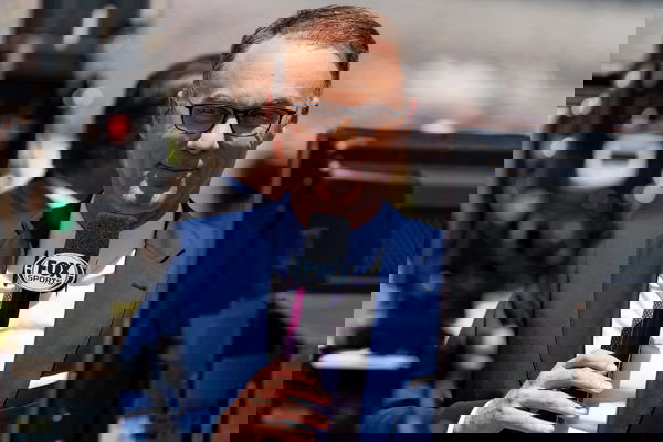 FORT WORTH, TX &#8211; APRIL 14: Broadcast announcer and NASCAR, Motorsport, USA legend Kevin Harvick smiles before the NASCAR