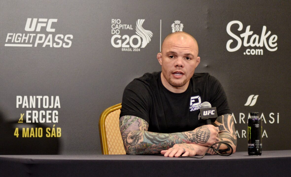 Anthony Smith