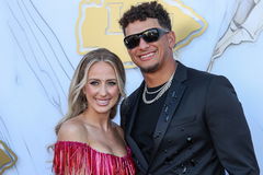 Sport Bilder des Tages June 13, 2024: Patrick and Brittany Mahomes on the red carpet at the Kansas City Chiefs Super Bow