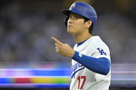MLB, Baseball Herren, USA Los Angeles Angels at Los Angeles Dodgers Jun 21, 2024; Los Angeles, California, USA; Los Ange