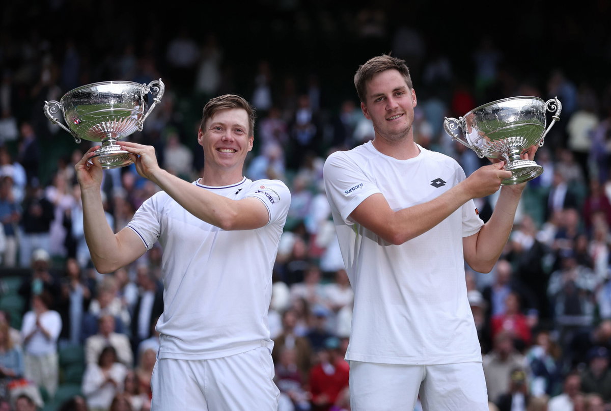 Wimbledon Champions Engage in Cheeky Banter During Press Conference: “Never Get Anything”