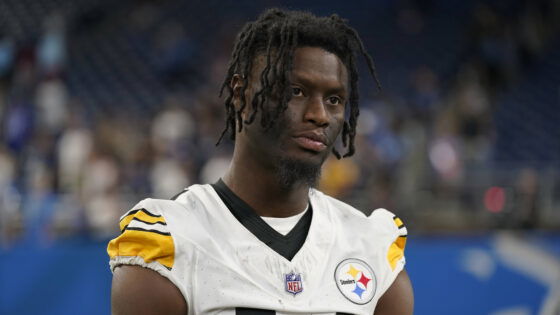 Jerry Jones’ Daughter Sends 4-Word Message to George Pickens as Mike Tomlin Refuses Comment on Cowboys Trade