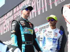 ATLANTA, GA &#8211; SEPTEMBER 08: Denny Hamlin ( 11 Joe Gibbs Racing Mavis Tire Toyota) and Kyle Larson ( 5 Hendrick Motorspor