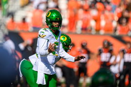 NCAA, College League, USA Football: Oregon at Oregon State Sep 14, 2024; Corvallis, Oregon, USA; Oregon Ducks quarterbac