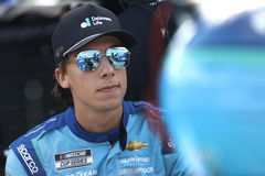 BRISTOL, TN &#8211; SEPTEMBER 20: Carson Hocevar ( 77 Spire Motorsports Delaware Health Chevrolet) talks with members of his c