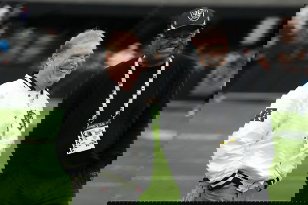NFL, American Football Herren, USA Carolina Panthers at Las Vegas Raiders Sep 22, 2024; Paradise, Nevada, USA; Las Vegas