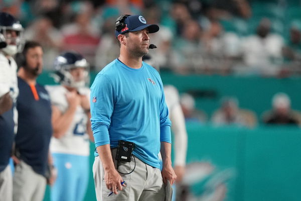 MIAMI GARDENS, FL &#8211; SEPTEMBER 30: Tennessee Titans head coach Brian Callahan watches the action during the game between