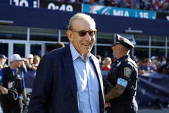 FOXBOROUGH, MA &#8211; OCTOBER 06: Miami Dolphins owner Stephen M. Ross smiles as time expires during a game between the New E