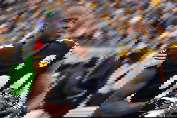 NFL, American Football Herren, USA 2013: Steelers vs Bills NOV 10 Nov 10th, 2013: Ike Taylor 24 during the Pittsburgh St