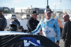 LAS VEGAS, NV &#8211; OCTOBER 18: Kevin Harvick ( 62 Busch Lite Super Late Model) prepares for qualifying for the Star Nursery