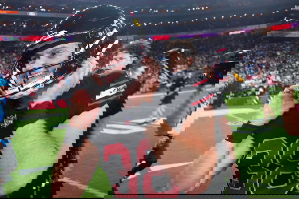 NFL, American Football Herren, USA Los Angeles Chargers at Arizona Cardinals Oct 21, 2024; Glendale, Arizona, USA; Arizo