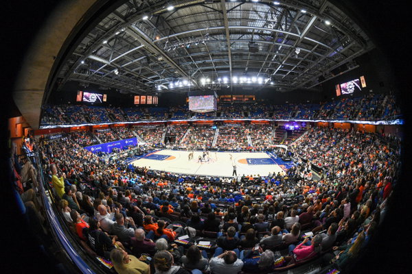 WNBA, Basketball Damen, USA 2024: Lynx vs Sun OCT 04 October 4, 2024: A general view of fans in the arena before tip off