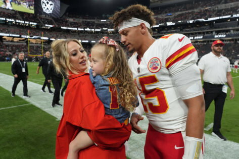“A Lot of Bad Words”: Patrick Mahomes’ Wife Brittany Apologizes to Business Partner for Her Behavior During Chiefs-Colts Game