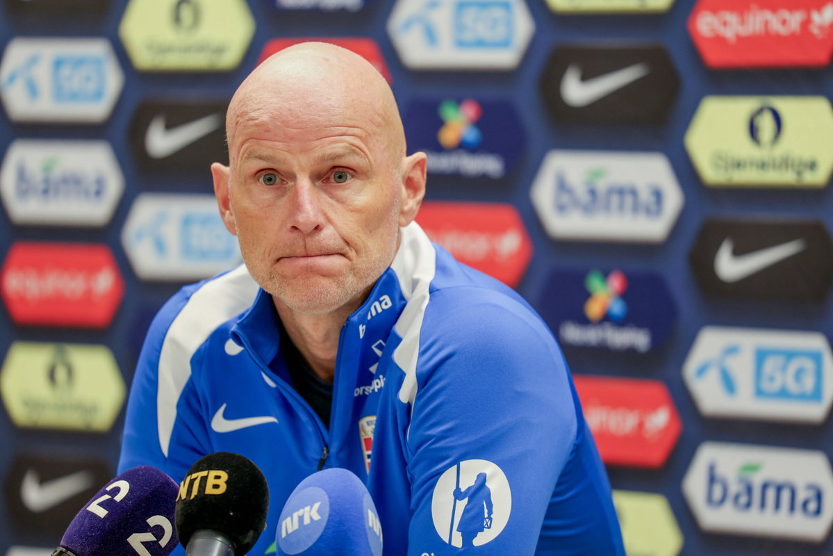 “Feel So Sorry”: Norwegian Coach Fights Back Tears After Heartbreaking World Cup Loss to England