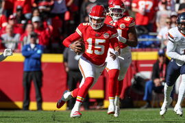 NFL, American Football Herren, USA 2024: Broncos vs Chiefs NOV 10 November 10, 2024: Kansas City Chiefs quarterback Patr