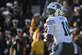 NCAA, College League, USA Football: Tulane at Navy Nov 16, 2024; Annapolis, Maryland, USA; Tulane Green Wave quarterback