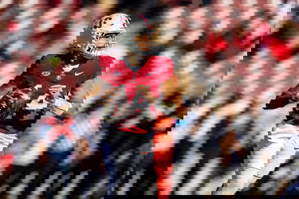 NCAA, College League, USA Football: Louisville at Stanford Nov 16, 2024; Stanford, California, USA; Stanford Cardinal qu