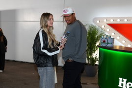 Allison Kuch und Amerikanischer Football-Spieler, Isaac Rochell, Grosser Preis von Las Vegas, Motorsport, Herren, Formel