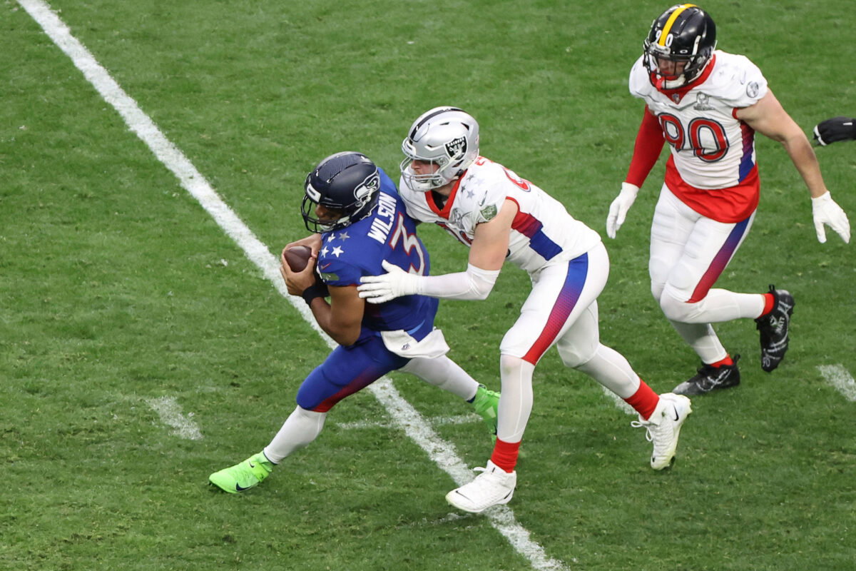 Maxx Crosby, Russell Wilson