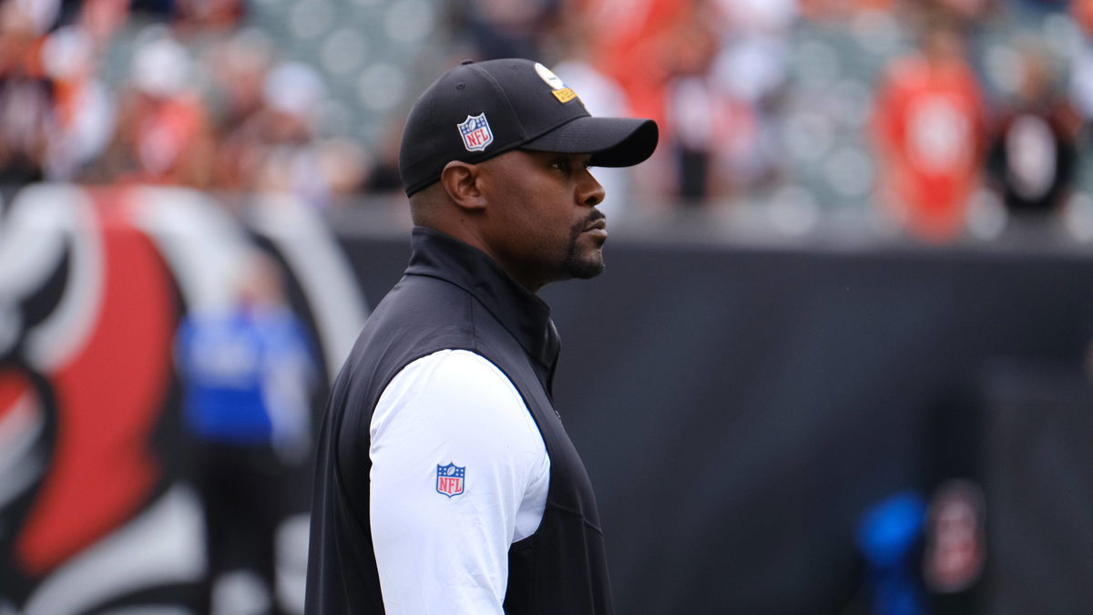 Minnesota Vikings Announce Final Brian Flores Decision Amid Steelers’ Interest for Vacant HC Job
