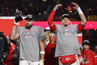 Travis Kelce, patrick Mahomes