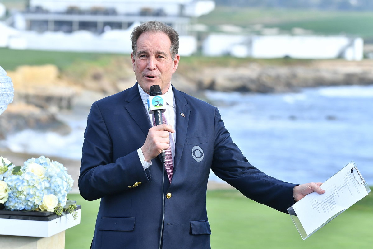 “Broken”: CBS’ Jim Nantz Injures Himself Live During NFL Broadcast With JJ Watt