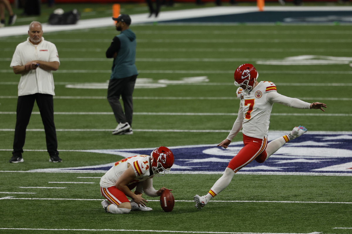 Chiefs’ Harrison Butker Suffers Embarrassing Setback After Drilling 69-Yard FG Against Buccaneers