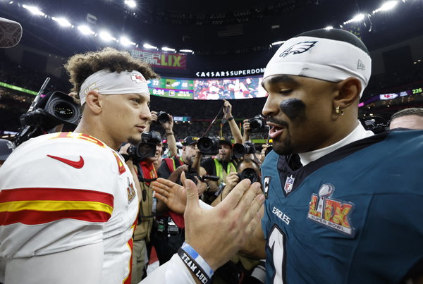 Eagles vs Chiefs in Super Bowl LIX in New Orleans
