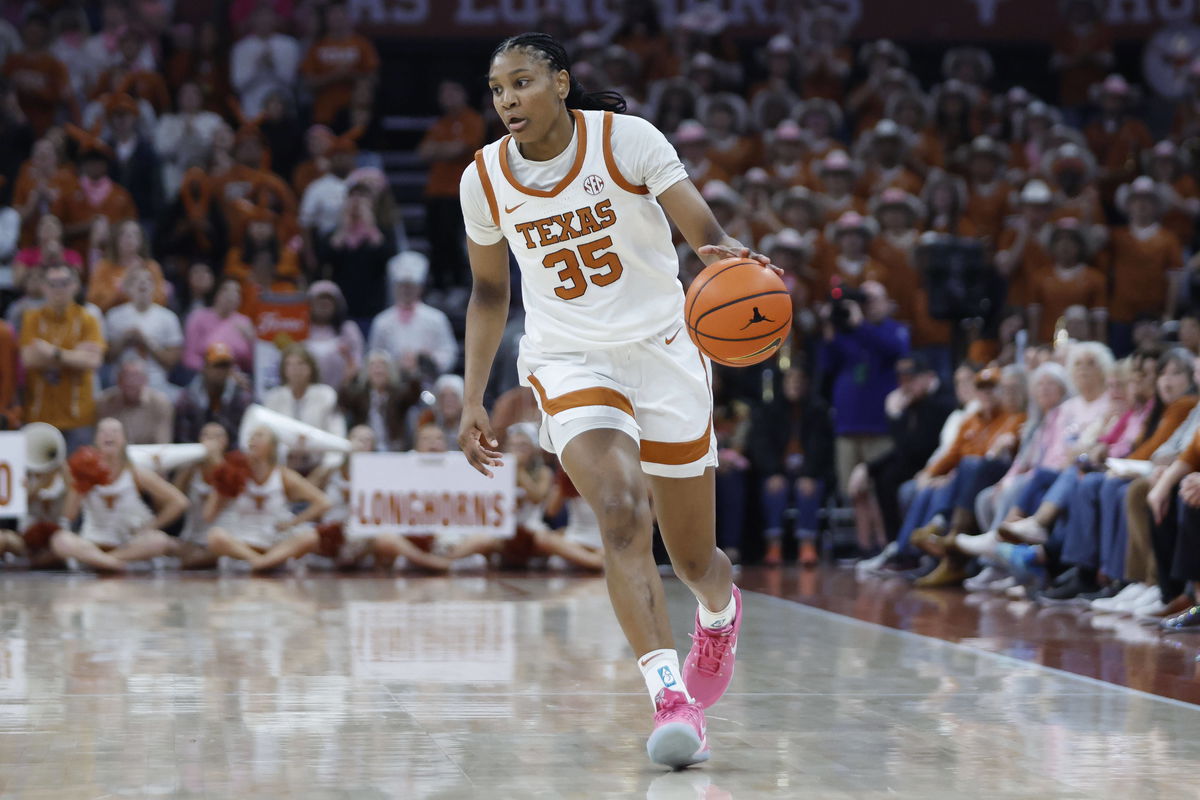 Longhorns Punish Baylor With Its Worst Loss in Nearly Two Decades