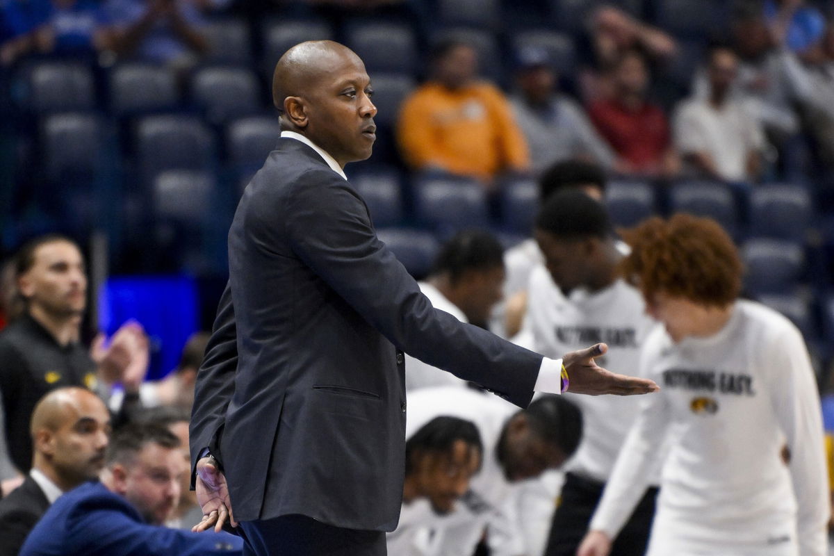 ‘It’s on Me’: Coach Dennis Gates Takes Full Responsibility After Missouri’s 43-Point Loss to Illinois