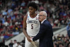 NCAA Basketball: NCAA Tournament First Round-Oklahoma at Connecticut