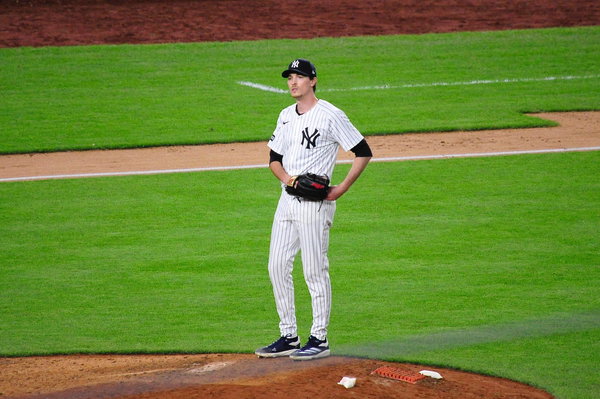 MLB 2025: San Diego Padres 3:4 New York Yankees