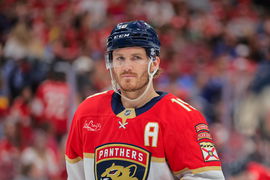 NHL: Toronto Maple Leafs at Florida Panthers