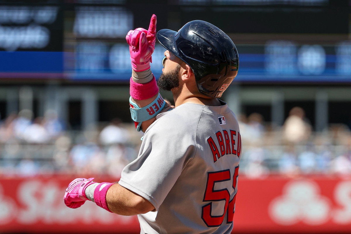 Scary Scenes Emerge as Red Sox Star Left Bleeding After Bitter HBP in White Sox Game