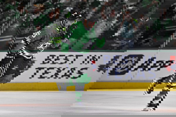 NHL: Stanley Cup Playoffs-Winnipeg Jets at Dallas Stars