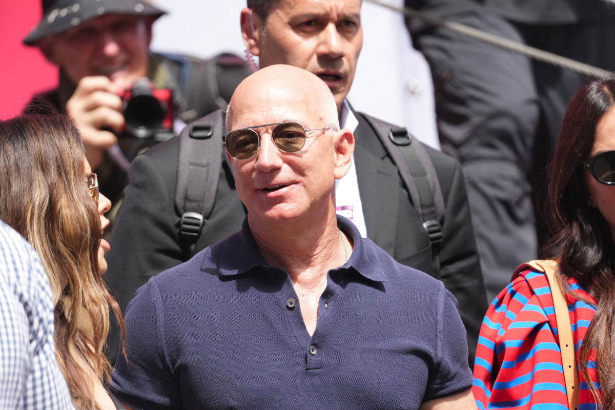 NFL Owners Give Verdict on Jeff Bezos Buying Seattle Seahawks as Jody Allen Gets $8B Update