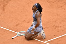 Coco Gauff beats Sabalenka to win French Open title