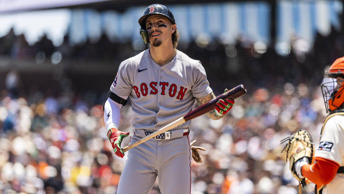 Red Sox Take Action Against Rowdy Fans as Jarren Duran Engages in Animated Scenes During Yankees Game