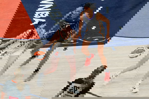 WNBA 2025: Indiana Fever At Connecticut Sun