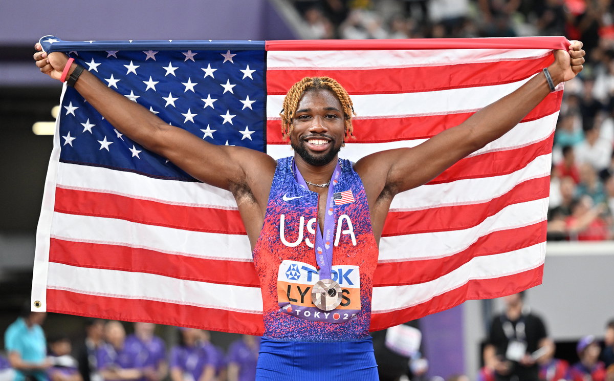 Noah Lyles Shares Never-Before Seen Video From His Olympic Gold Win at Paris