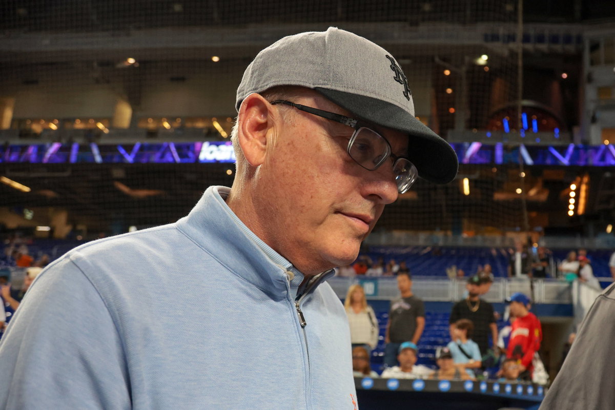 Image for Yankees Announcer Throws Spotlight on Steve Cohen’s $300M Loses as Mets’ Struggling Phase Spirals